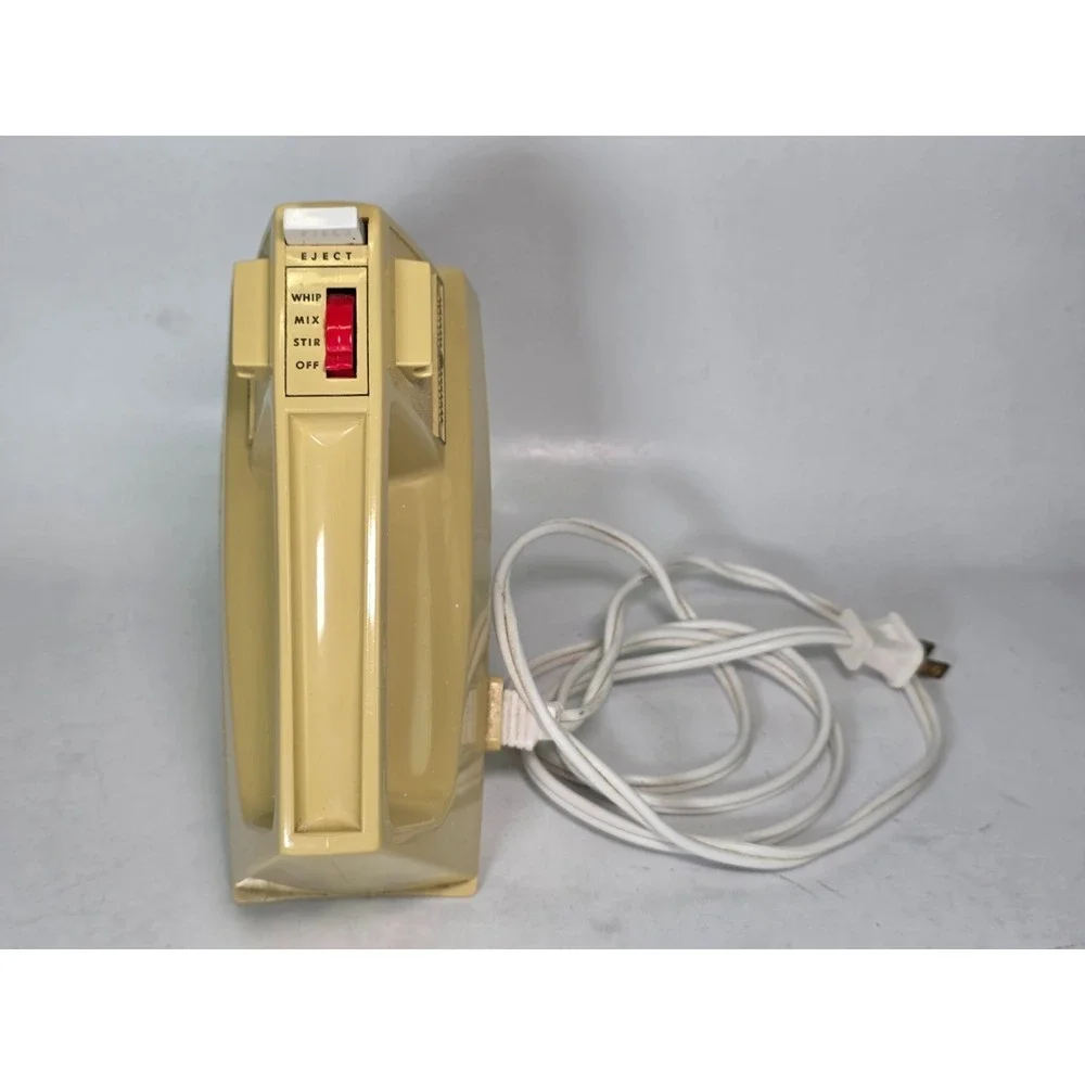 Vintage GE General Electric 3-speed Hand‎ Mixer White Model D1M24 Works USA Made